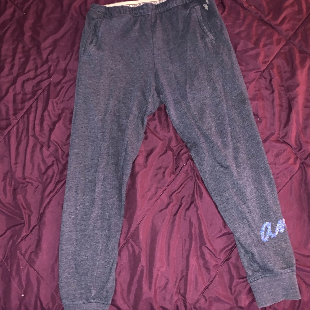 dark blue thin joggers
